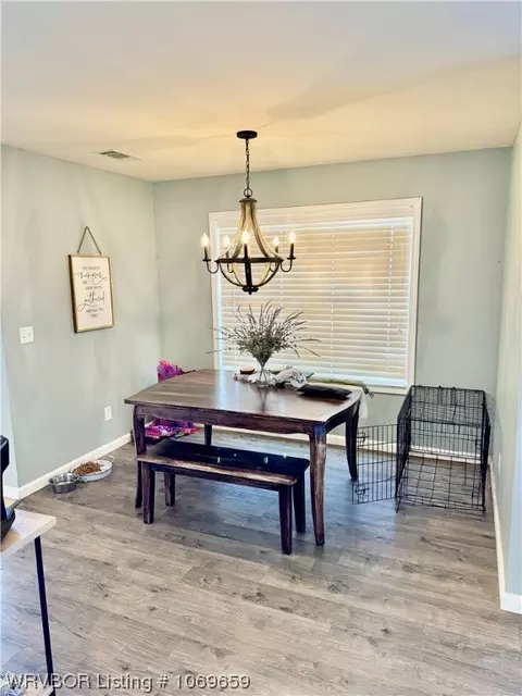 Dining - 607 Windbrook Ct, Fort Smith, AR 72908 photo 1 of 2