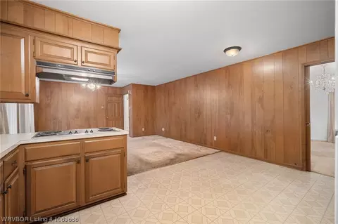 Kitchen - 7701 Southridge Dr, Fort Smith, AR 72908 photo 4 of 6