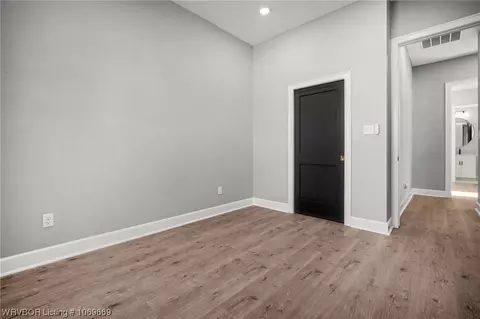 Bedroom - 809 Eagle Trace Cir, Alma, AR 72921 photo 3 of 4