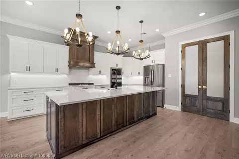Kitchen - 809 Eagle Trace Cir, Alma, AR 72921 photo 1 of 5