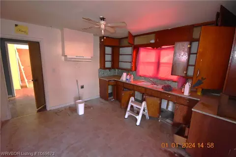 710 Choctaw Ave, Sallisaw, OK 74955 photo 8