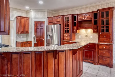 Kitchen - 11212 Northfield Ct, Fort Smith, AR 72916 photo 1 of 6
