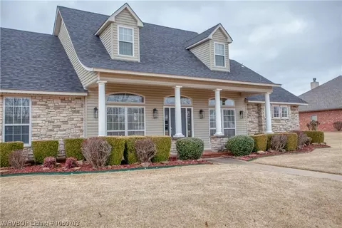 Exterior - 11212 Northfield Ct, Fort Smith, AR 72916 photo 2 of 16
