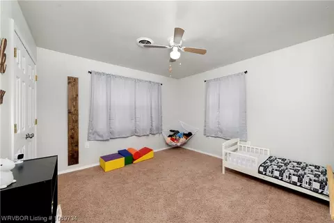 Bedroom - 1003 Gregory Ave, Pocola, OK 74902 photo 3 of 4