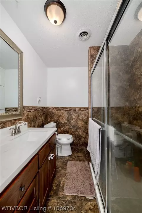 Bath - 1003 Gregory Ave, Pocola, OK 74902 photo 2 of 3