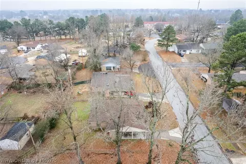 1504 15th Ter, Barling, AR 72923 photo 32
