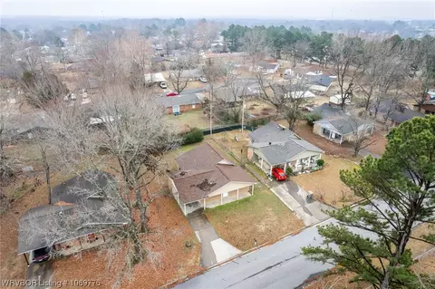 1504 15th Ter, Barling, AR 72923 photo 31
