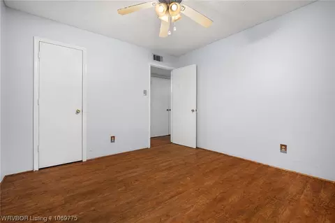 1504 15th Ter, Barling, AR 72923 photo 18