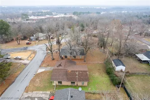 1504 15th Ter, Barling, AR 72923 photo 34