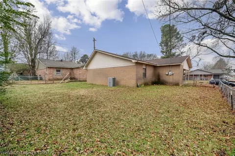 1504 15th Ter, Barling, AR 72923 photo 26