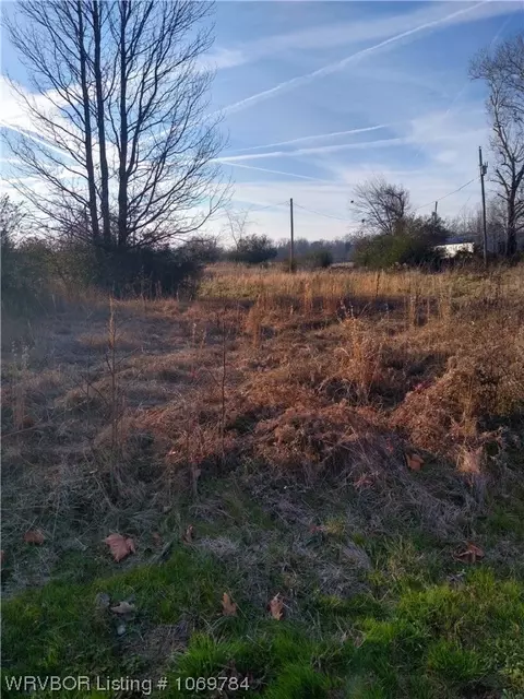 7405 S Graphic Dr, Alma, AR 72921
