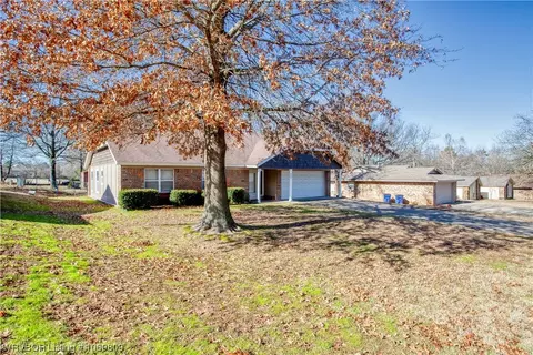 447 N 46th St, Fort Smith, AR 72903 photo 3