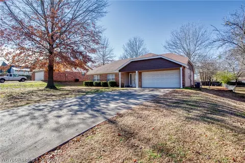 447 N 46th St, Fort Smith, AR 72903 photo 4