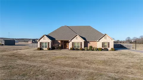 534 Hendrix Rd, Greenwood, AR 72936