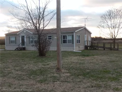 643 French Prairie Rd, Booneville, AR 72927