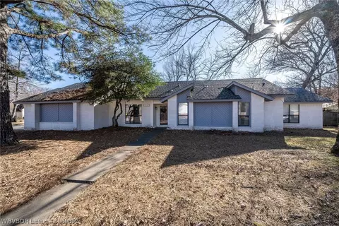 3132 Brooken Hill Dr, Fort Smith, AR 72908