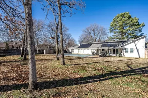 Exterior - 3132 Brooken Hill Dr, Fort Smith, AR 72908 photo 5 of 8