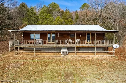 2902 Moore Ln, Ozark, AR 72949