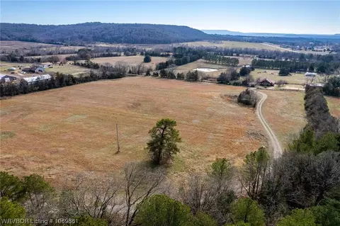 View/Area - 2902 Moore Ln, Ozark, AR 72949 photo 5 of 8