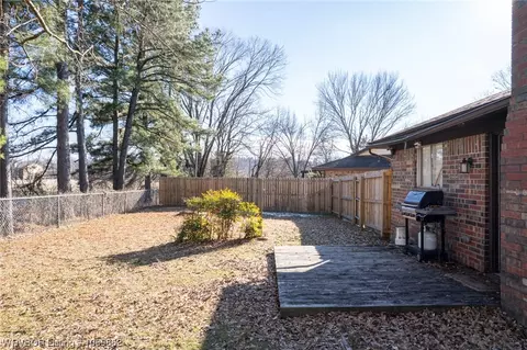 Exterior - 3605 S 95th Cir, Fort Smith, AR 72903 photo 3 of 5