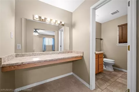Bath - 3605 S 95th Cir, Fort Smith, AR 72903 photo 2 of 3