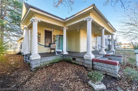 2724 N I St, Fort Smith, AR 72901