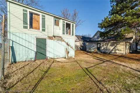 2724 N I St, Fort Smith, AR 72901 photo 8