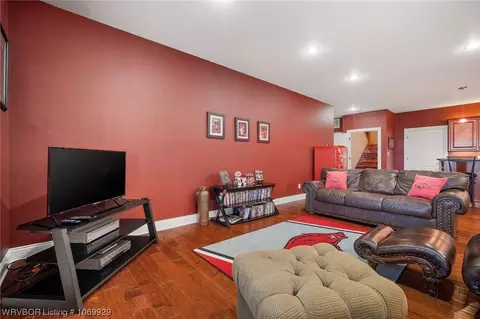 Living - 2000 37th St, Ozark, AR 72949 photo 5 of 8