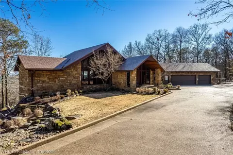 2000 37th St, Ozark, AR 72949
