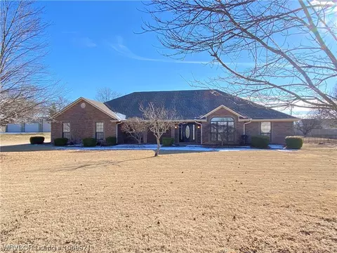 6820 Breezemont Way, Fort Smith, AR 72916 photo 2