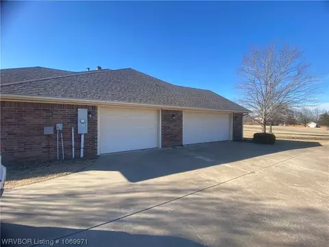 6820 Breezemont Way, Fort Smith, AR 72916 photo 49