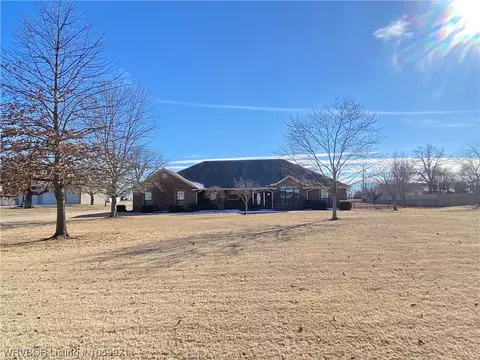 6820 Breezemont Way, Fort Smith, AR 72916