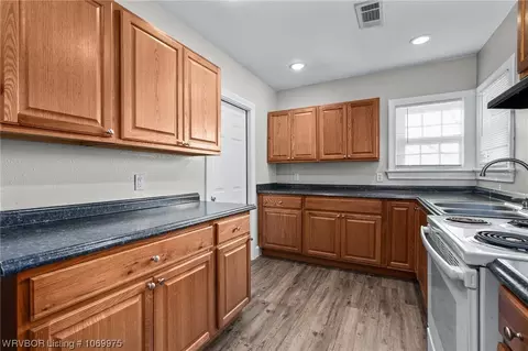 Kitchen - 1807 Churchill Rd, Fort Smith, AR 72904 photo 1 of 3