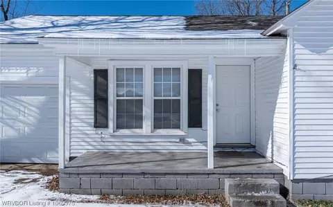 Exterior - 1807 Churchill Rd, Fort Smith, AR 72904 photo 5 of 17