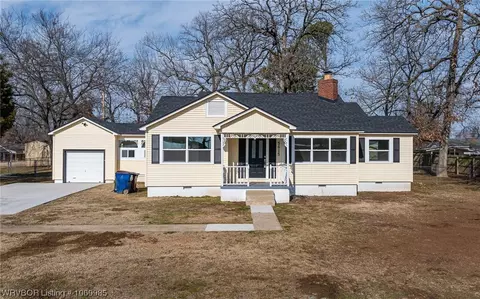 5615 Collins Ln, Fort Smith, AR 72904 photo 1