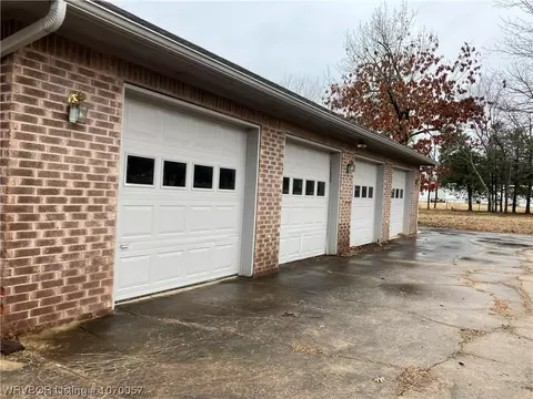608 Brownwood Ests, Fort Smith, AR 72916 photo 3