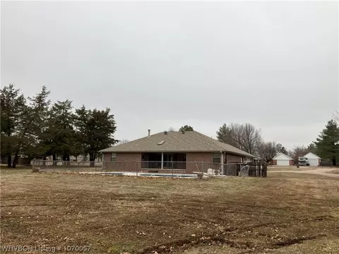 608 Brownwood Ests, Fort Smith, AR 72916 photo 2