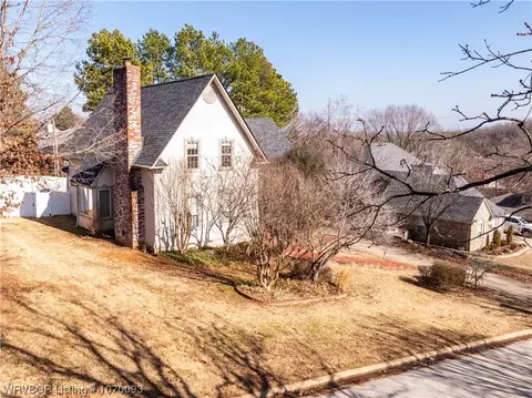Exterior - 7305 Ellsworth Rd, Fort Smith, AR 72903 photo 4 of 11