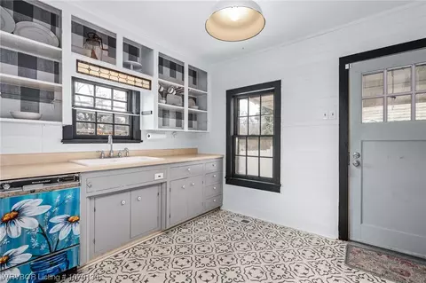 Kitchen - 1507 Dallas St, Fort Smith, AR 72901 photo 1 of 3