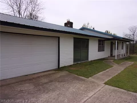 Exterior - 3927 Adams Rd, Ozark, AR 72949 photo 3 of 15
