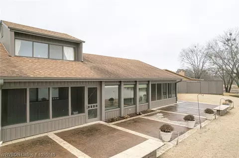 Exterior - 3001 Windrift Cv, Fort Smith, AR 72903 photo 4 of 8