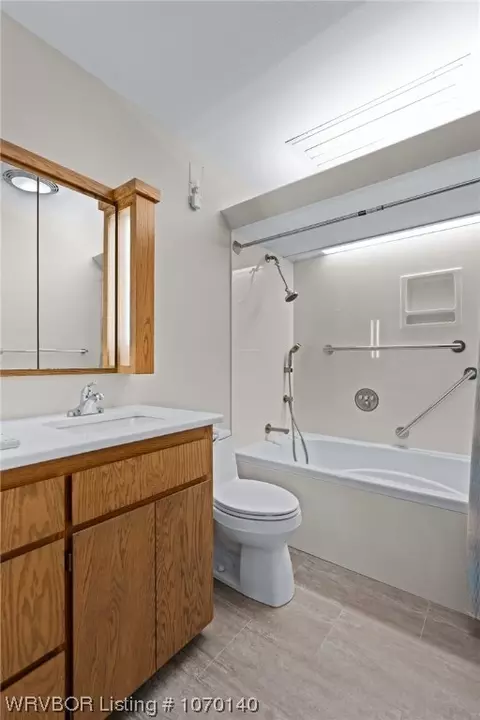 Bath - 3001 Windrift Cv, Fort Smith, AR 72903 photo 4 of 4
