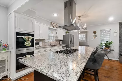 Kitchen - 2419 Savannah St, Fort Smith, AR 72901 photo 4 of 8