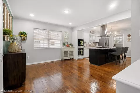 Kitchen - 2419 Savannah St, Fort Smith, AR 72901 photo 2 of 8