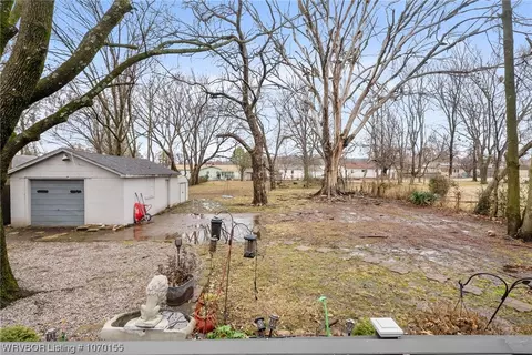 Exterior - 2419 Savannah St, Fort Smith, AR 72901 photo 12 of 13