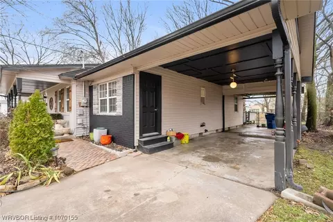 Exterior - 2419 Savannah St, Fort Smith, AR 72901 photo 5 of 13