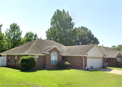704 Jessie Dr, Lavaca, AR 72941 photo 2