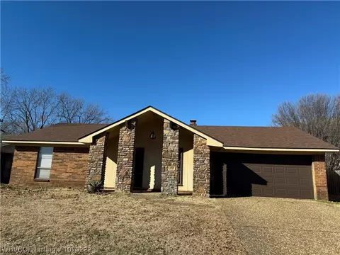 8806 30th St, Fort Smith, AR 72908 photo 2