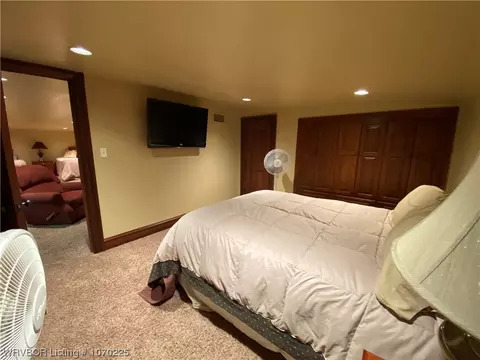 Bedroom - 53 Shady Grv, Mount Ida, AR 71957 photo 5 of 6