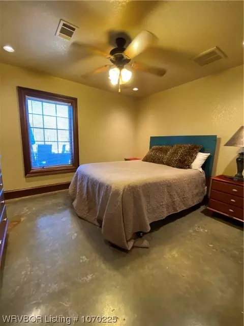 Bedroom - 53 Shady Grv, Mount Ida, AR 71957 photo 1 of 6